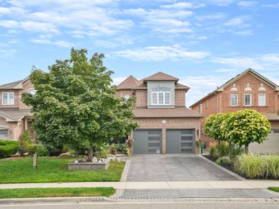 37 Baybrook Rd, House other with 4 bedrooms, 4 bathrooms and 4 parking in Brampton ON | Image 1