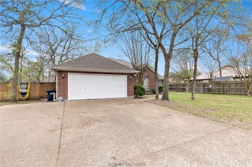 6402 Windwood Drive, College Station, TX, 77845 | Card Image