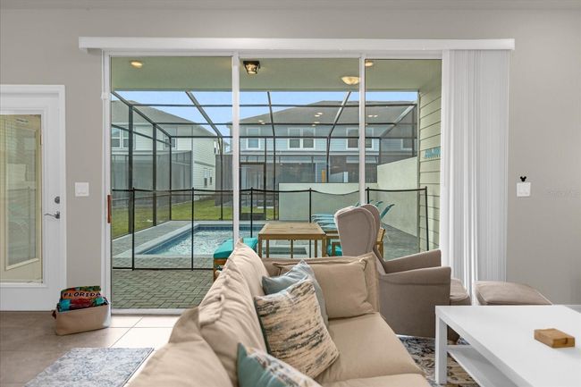 Pool View | Image 5