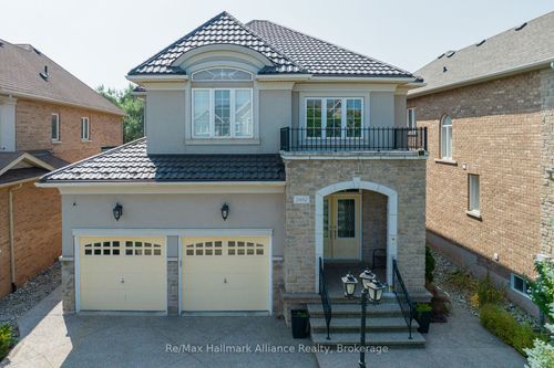 2452 N Ridge Trail, Oakville, ON, L6H7N6 | Card Image