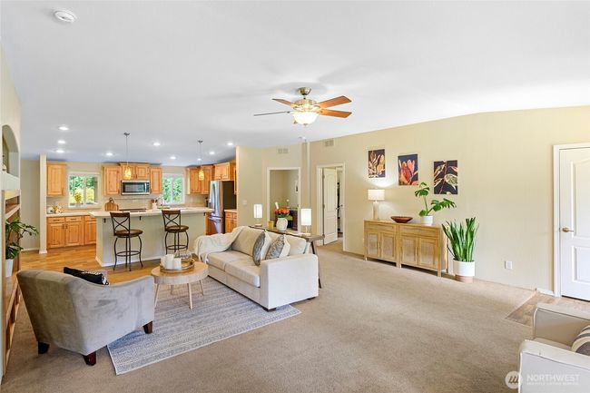 9380 Ne Wardwell Rd, House other with 3 bedrooms, 2 bathrooms and 2 parking in Bainbridge Island WA | Image 6