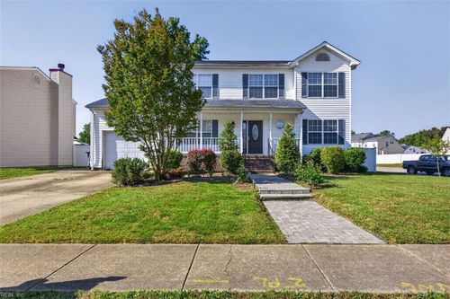 2 Kaitlyn Cir, Hampton, VA, 23666-5331 | Card Image