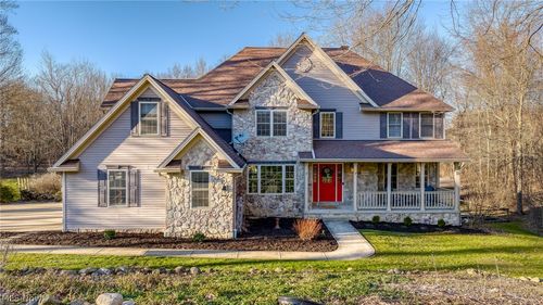 10560 Auburndale Rd, Chagrin Falls, OH, 44023-2344 | Card Image