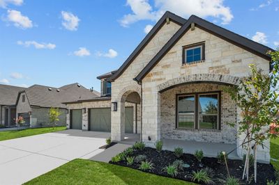 1716 Crescent Star Drive, House other with 4 bedrooms, 3 bathrooms and null parking in Aubrey TX | Image 2