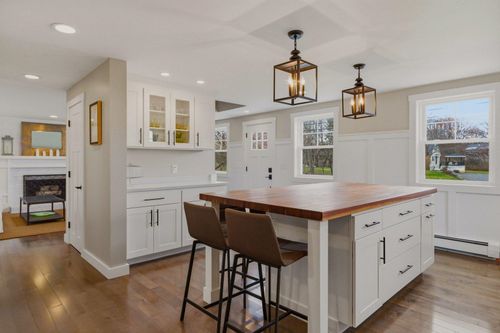 2075 Ocean Blvd, Rye, NH, 03870-2726 | Card Image