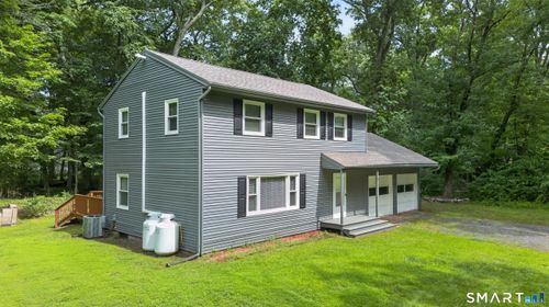 11 Glover Ave, Old Lyme, CT, 06371-1268 | Card Image