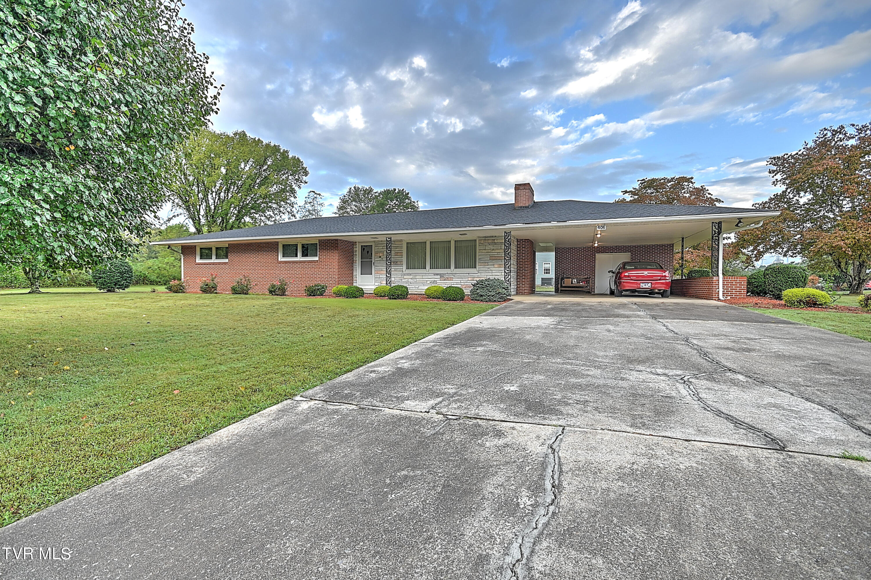 Goshen Valley Rd, Church Hill, TN 37642