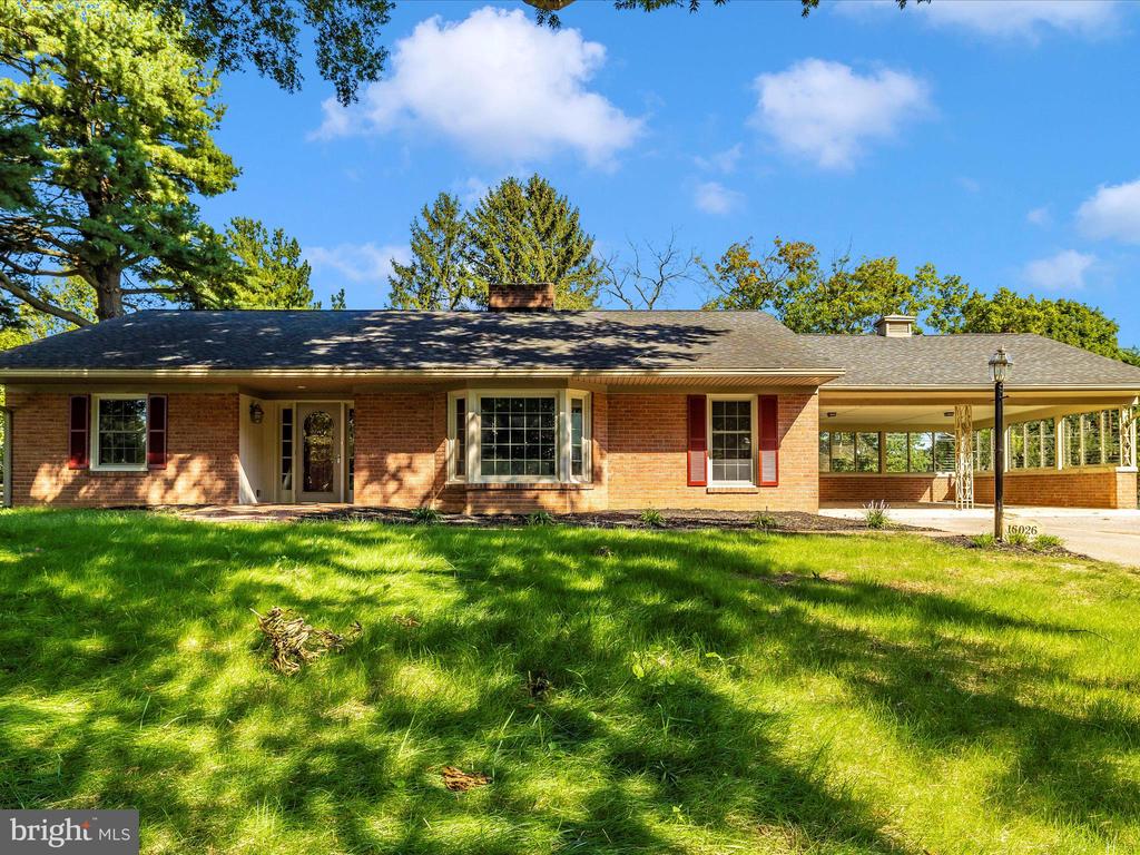 Cloverton Ln, Williamsport, MD 21795