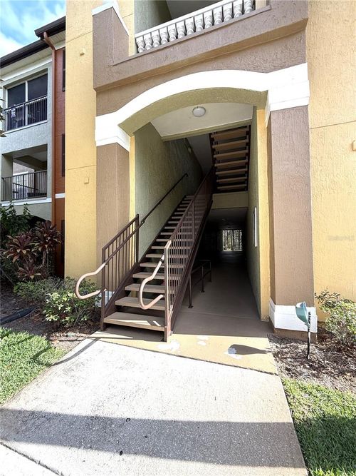 apt-915-814 Crest Pines Dr, Orlando, FL, 32828-7174 | Card Image