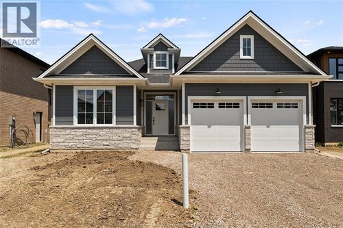 5209 Rafael Street, Tecumseh, ON, N0R1K0 | Card Image