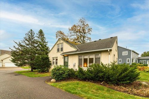 928 Heron Ave N, Oakdale, MN, 55128-5341 | Card Image