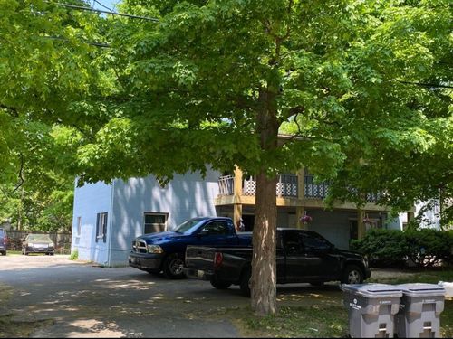 180 Blake Blvd, Galesburg, MI, 49053-8630 | Card Image