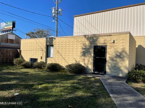 1607 24th Ave, Gulfport, MS, 39501-2970 | Card Image