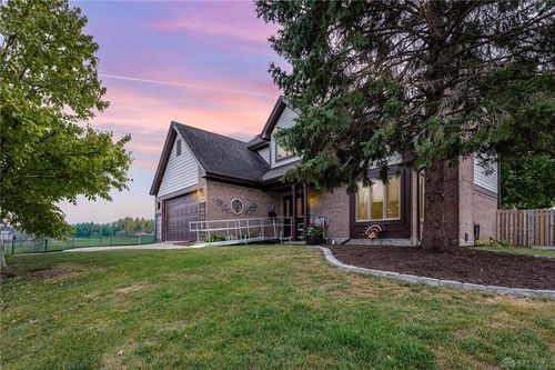 1035 Woods View Ct, Miamisburg, OH, 45342-3888 | Card Image
