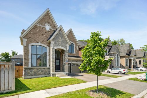4 Daisy Meadow Cres, Caledon East, ON, L7C4G4 | Card Image