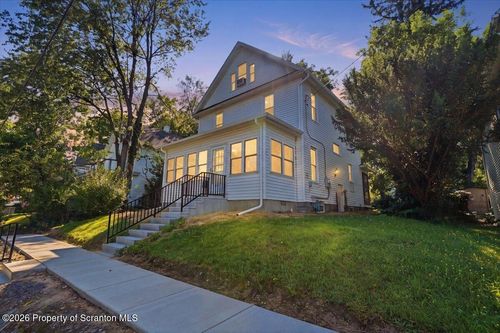 413 Powell Ave, Clarks Summit, PA, 18411-1809 | Card Image