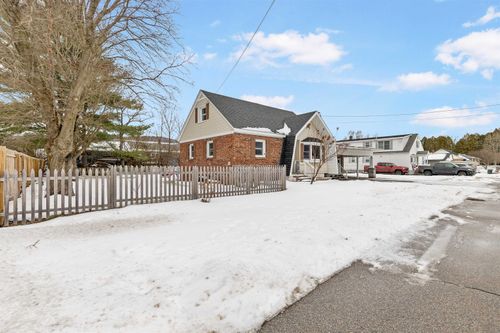 23 Countryside Ave, Berlin, NH, 03570-3503 | Card Image