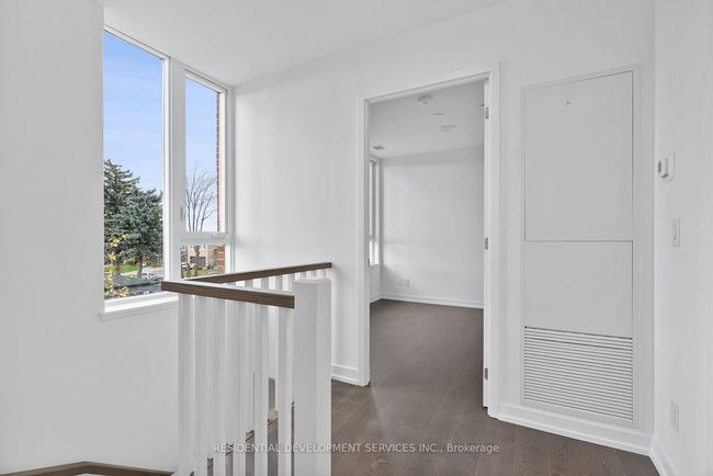 112 - 15 Maryport Ave, Condo with 4 bedrooms, 3 bathrooms and null parking in North York ON | Image 14