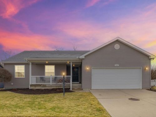 2405 N Fairfield Dr, Urbana, IL, 61802-7696 | Card Image