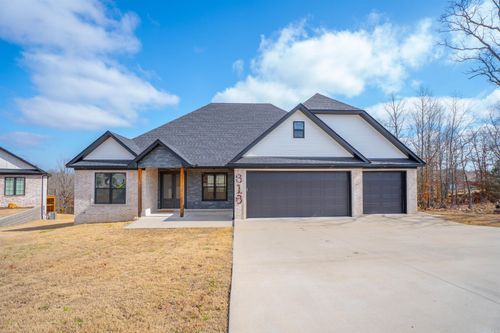 616 Feldspar Dr, Sherwood, AR, 72120-2311 | Card Image