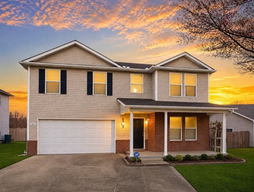 2131 Carlton Ln, Thompsons Station, TN, 37179-5073 | Card Image