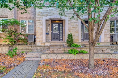 176 Lanark Avenue, Westboro - Hampton Park, ON, K1Z1E5 | Card Image