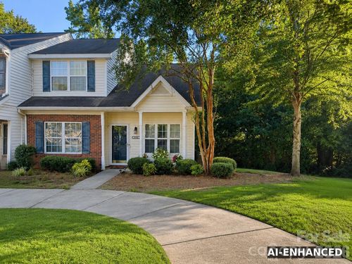 10106 Ballyclare Ct, Charlotte, NC, 28213-0223 | Card Image