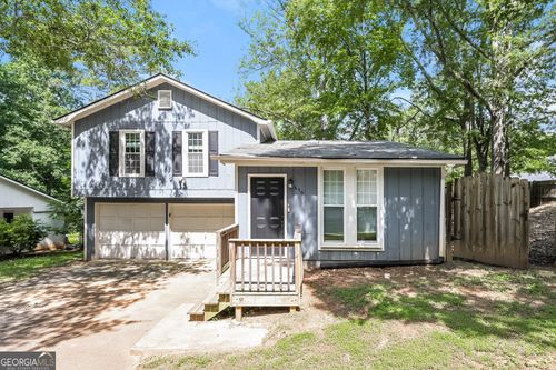 856 Betty Ln, Stone Mountain, GA, 30083-3601 | Card Image