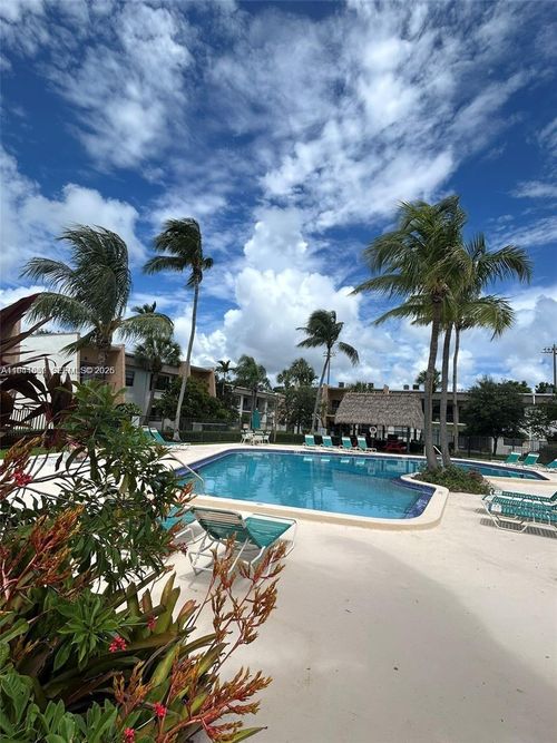 apt-202-8261 Sw 128th St, Pinecrest, FL, 33156-5945 | Card Image