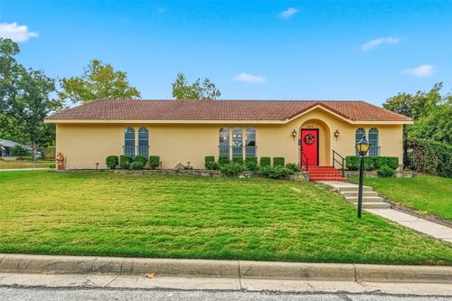 1803 Michael Ct, Arlington, TX, 76010-5608 | Card Image