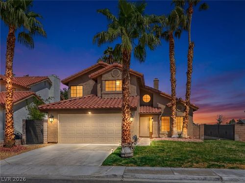 4742 Beaconsfield St, Las Vegas, NV, 89147-4886 | Card Image