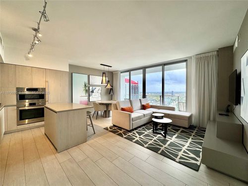 r2406-4010 S Ocean Dr, Hollywood, FL, 33019-3063 | Card Image