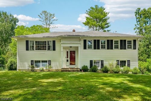 55 Sagamore Dr, New Providence, NJ, 07974-1649 | Card Image