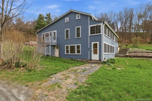 461 White Schoolhouse Rd, Rhinebeck, NY, 12572-2447 | Card Image