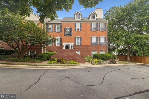 unit-907-678 Gateway Dr Se, LEESBURG, VA, 20175-4058 | Card Image