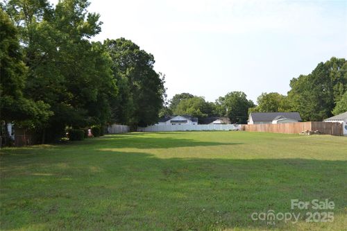 1-1 Moose Rd, Kannapolis, NC, 28083 | Card Image