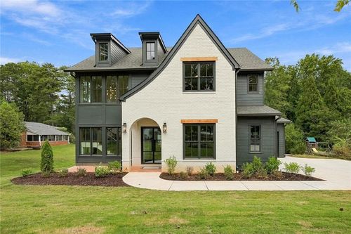 880 Austin Dr Road Se, Smyrna, GA, 30082 | Card Image