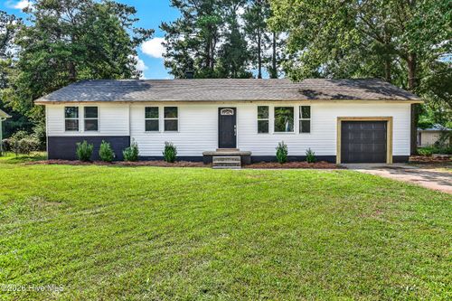 13 Bosco Dr, Jacksonville, NC, 28540-3727 | Card Image