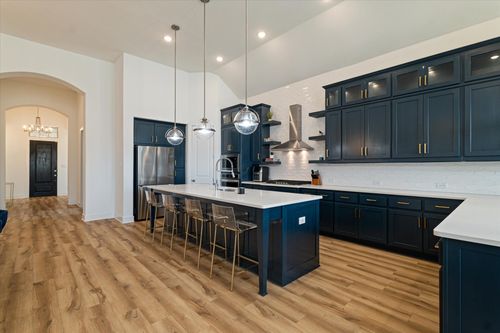 417 Sunnyridge Ln, Aubrey, TX, 76227-4585 | Card Image