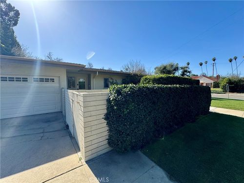 1840 Alhambra Rd, San Marino, CA, 91108-2533 | Card Image