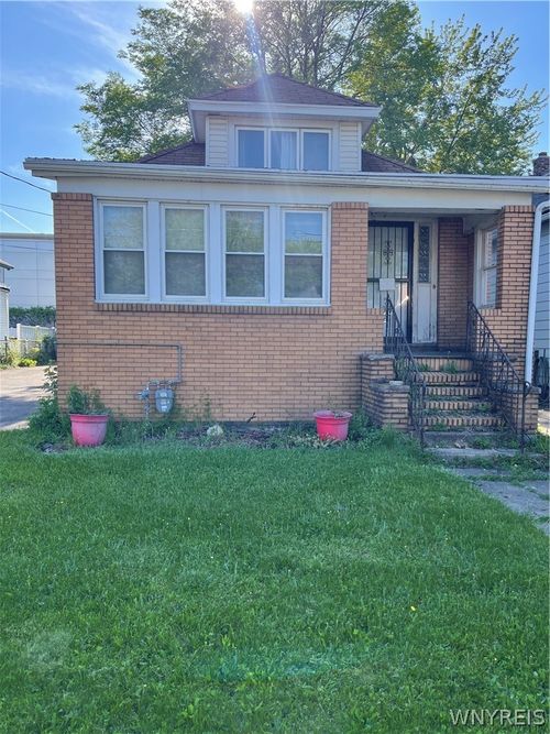 46 Amsterdam Avenue, Buffalo, NY, 14215 | Card Image