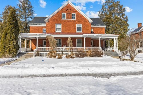 d-404 Dalton Dr, Colchester, VT, 05446-3103 | Card Image