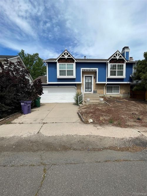 4841 Carson Street, Denver, CO, 80239 | Card Image