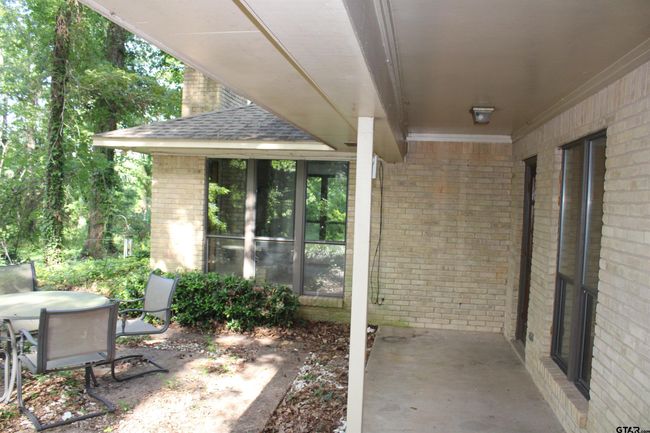 20312 Us Highway 69 S, House other with 4 bedrooms, 2 bathrooms and null parking in Tyler TX | Image 37