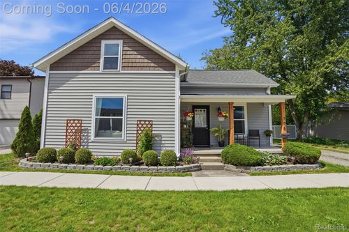 708 Walnut St, Brighton, MI, 48116-1251 | Card Image