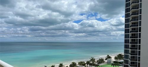 805-19201 Collins Ave, Sunny Isles Beach, FL, 33160-2202 | Card Image