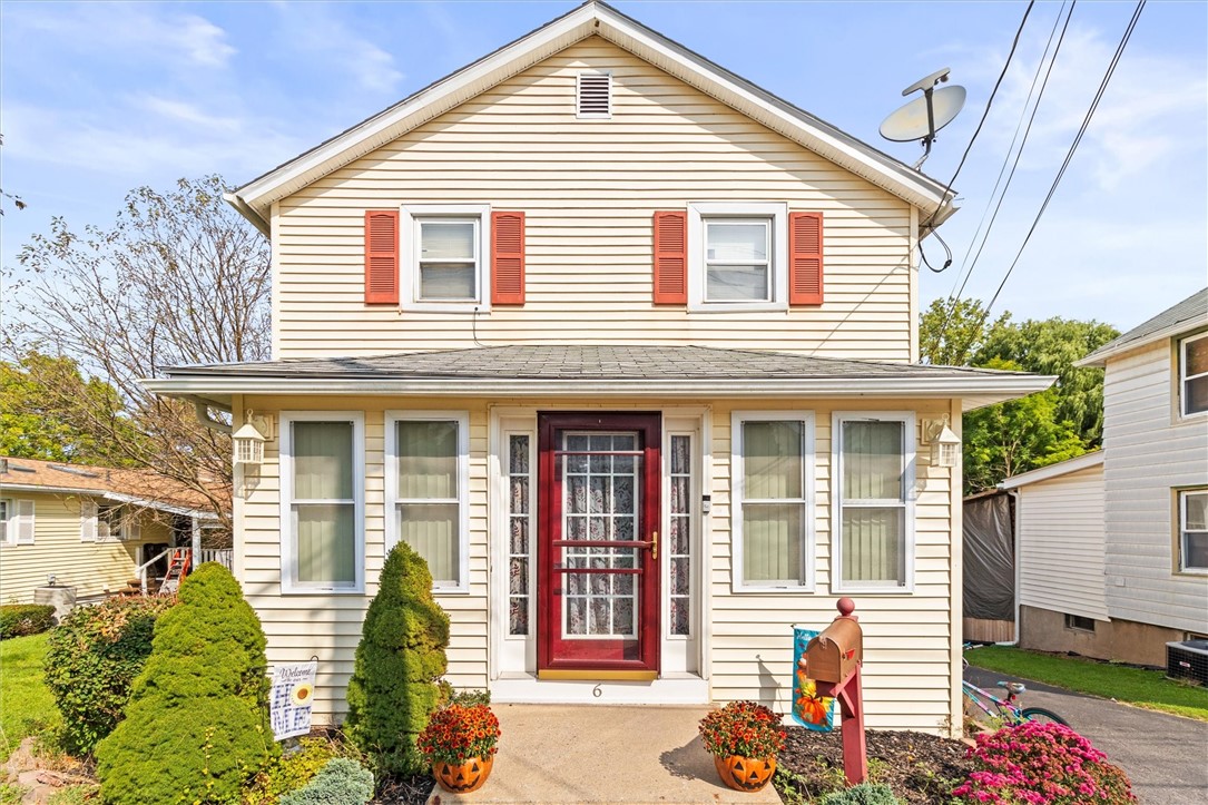Angelo St, Geneva, NY 14456