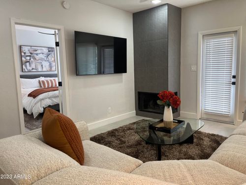 1039-11333 N 92nd St, Scottsdale, AZ, 85260-6106 | Card Image