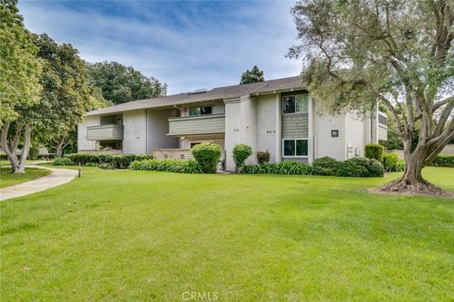 8777 Coral Springs Ct, Huntington Beach, CA, 92646-6207 | Card Image