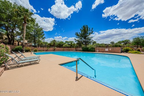 10127 E Arizmo St, Tucson, AZ, 85748-1813 | Card Image